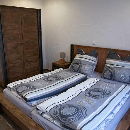 Fischbach Ferienhaus Zum Haertschd 아파트 외부 사진